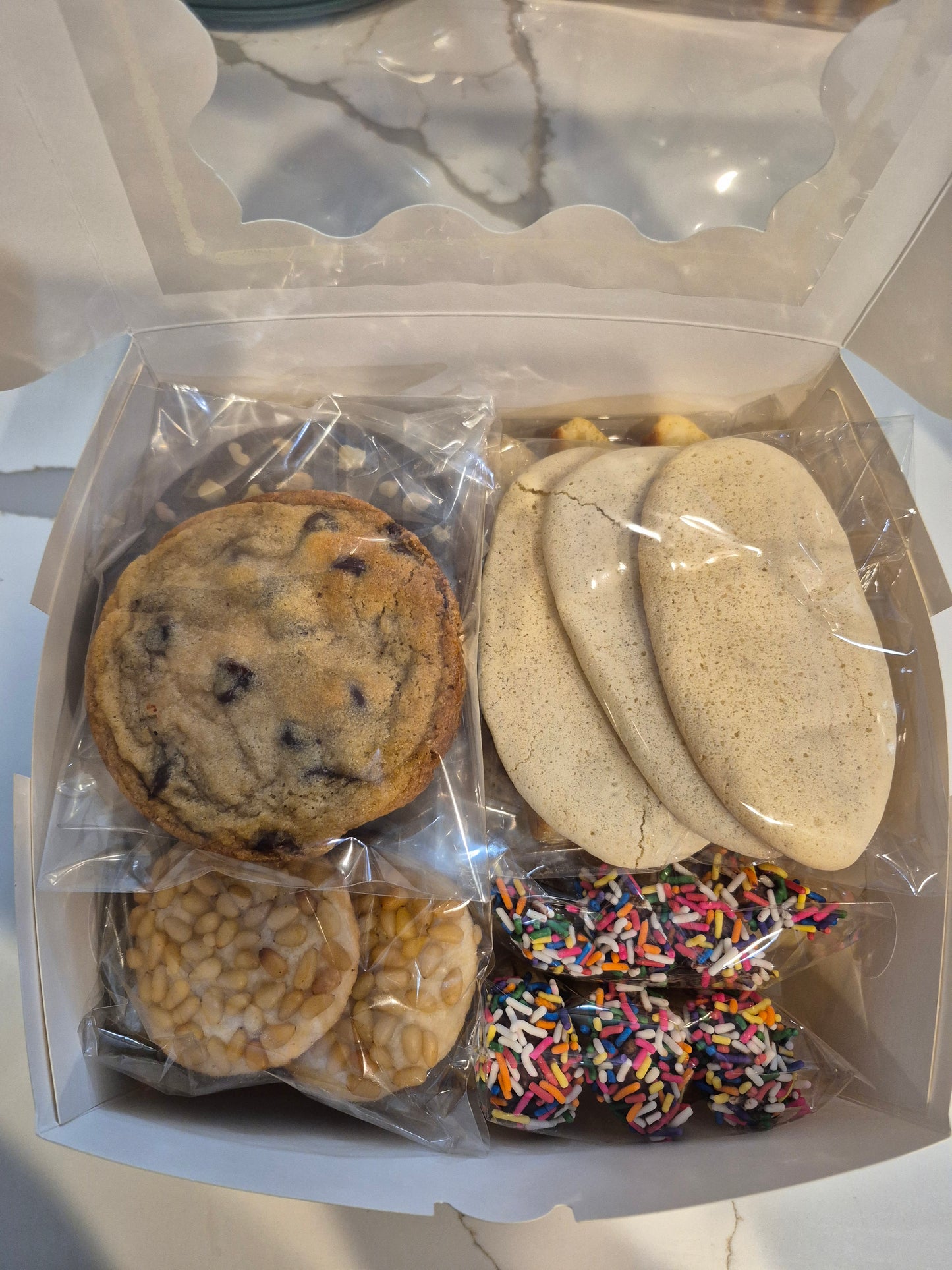 Italian & American Assortment Box